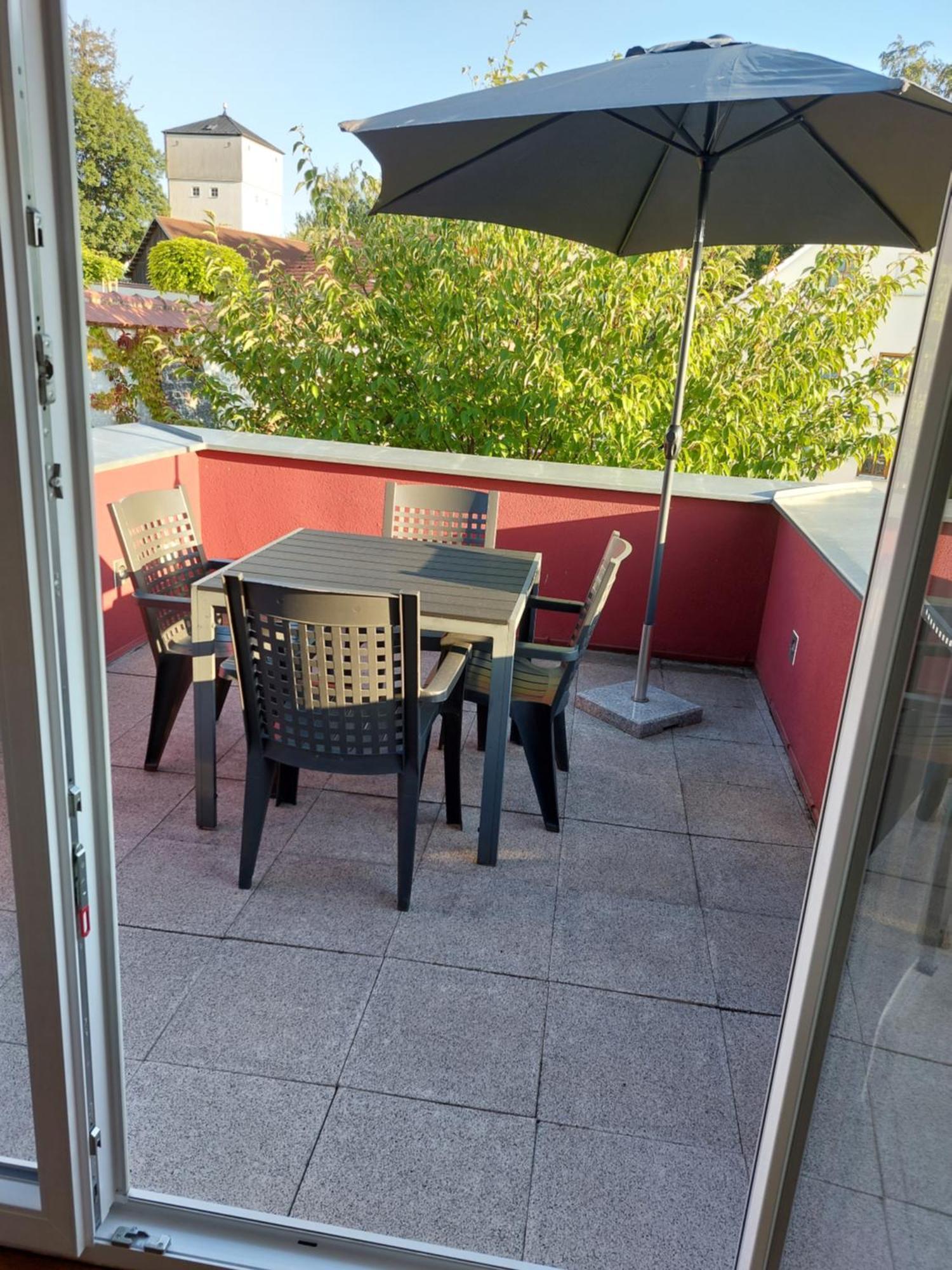 Pension Am Kirchberg Wehringen Exteriör bild