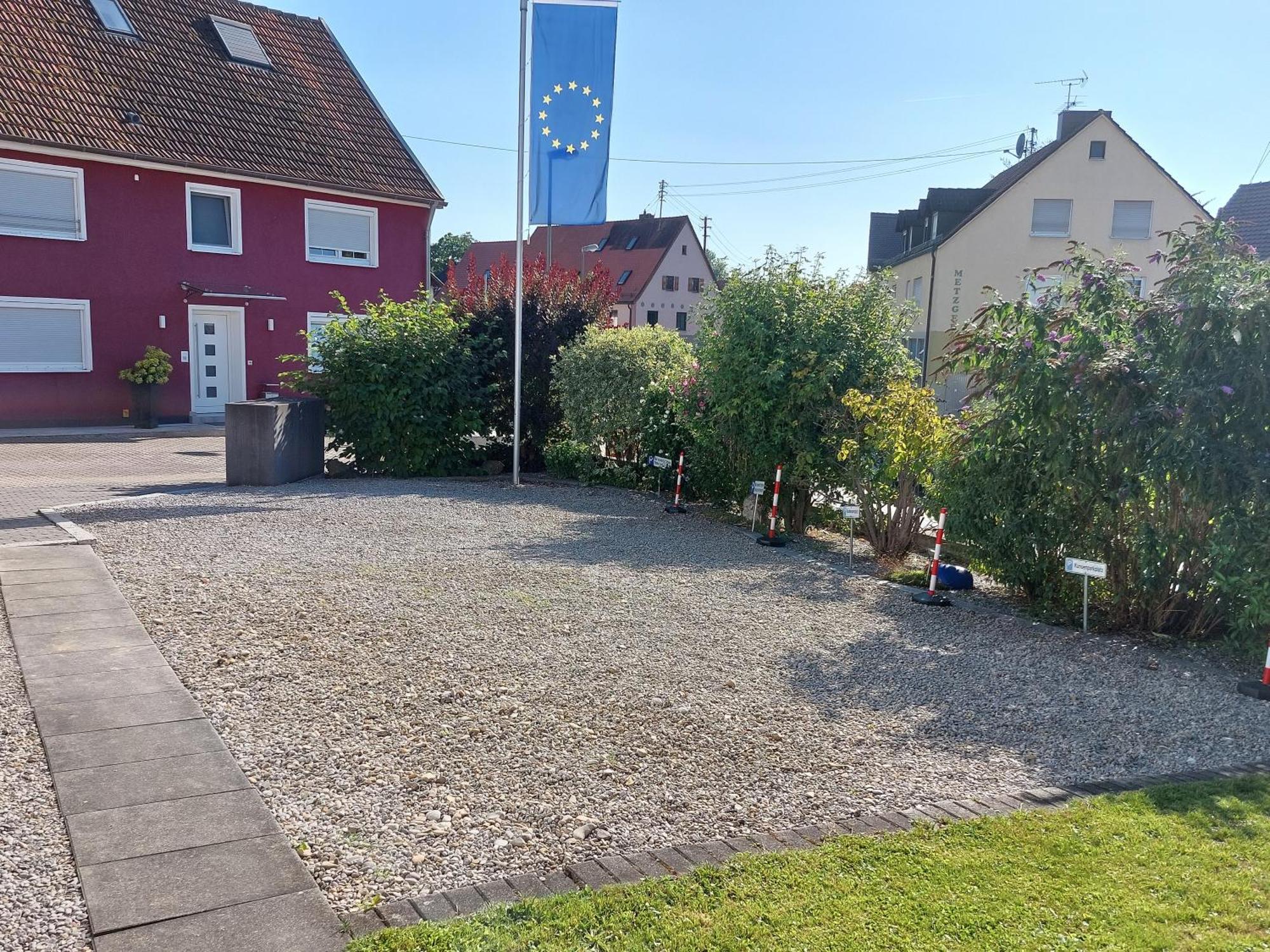Pension Am Kirchberg Wehringen Exteriör bild